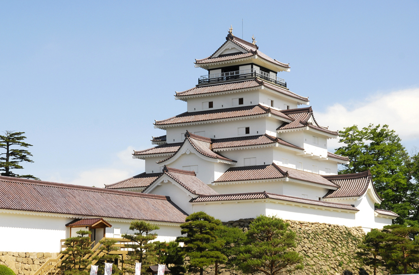 Tsurugajo Castle