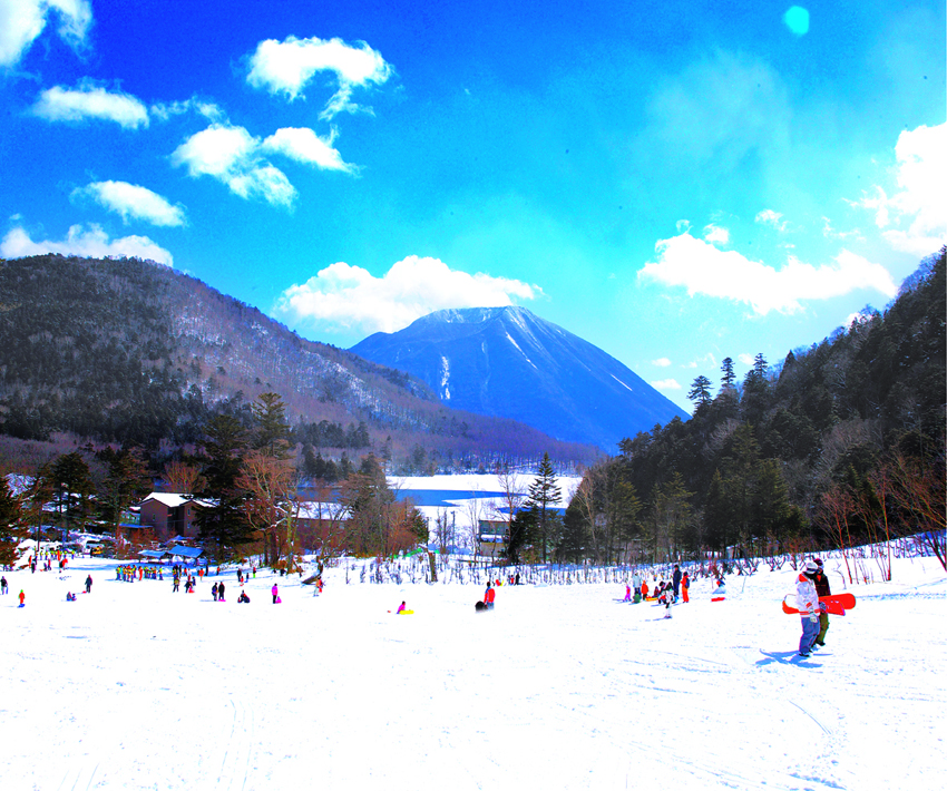 日光湯元溫泉滑雪場