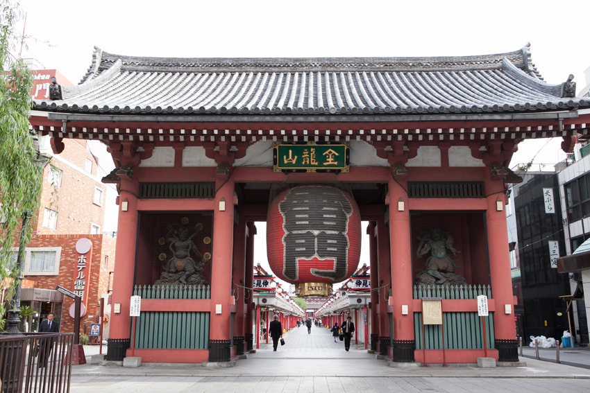 Kaminarimon / Nakamise-dori Street