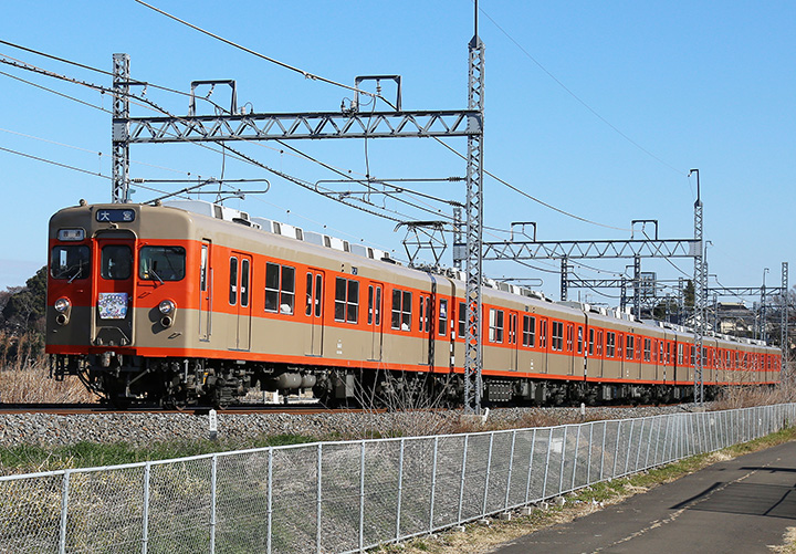 東武博物館保有動態保存車両　8000系8111編成電車
